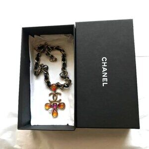 AUTH. Chanel CC genuine leather pearl choker /necklace VINTAGE.  SIGNED!